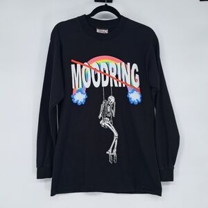 Moodring Rainbow Skeleton on Swing Black‎ Graphic Print Longsleeve Tee